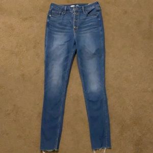 EUC Old Navy Jeans